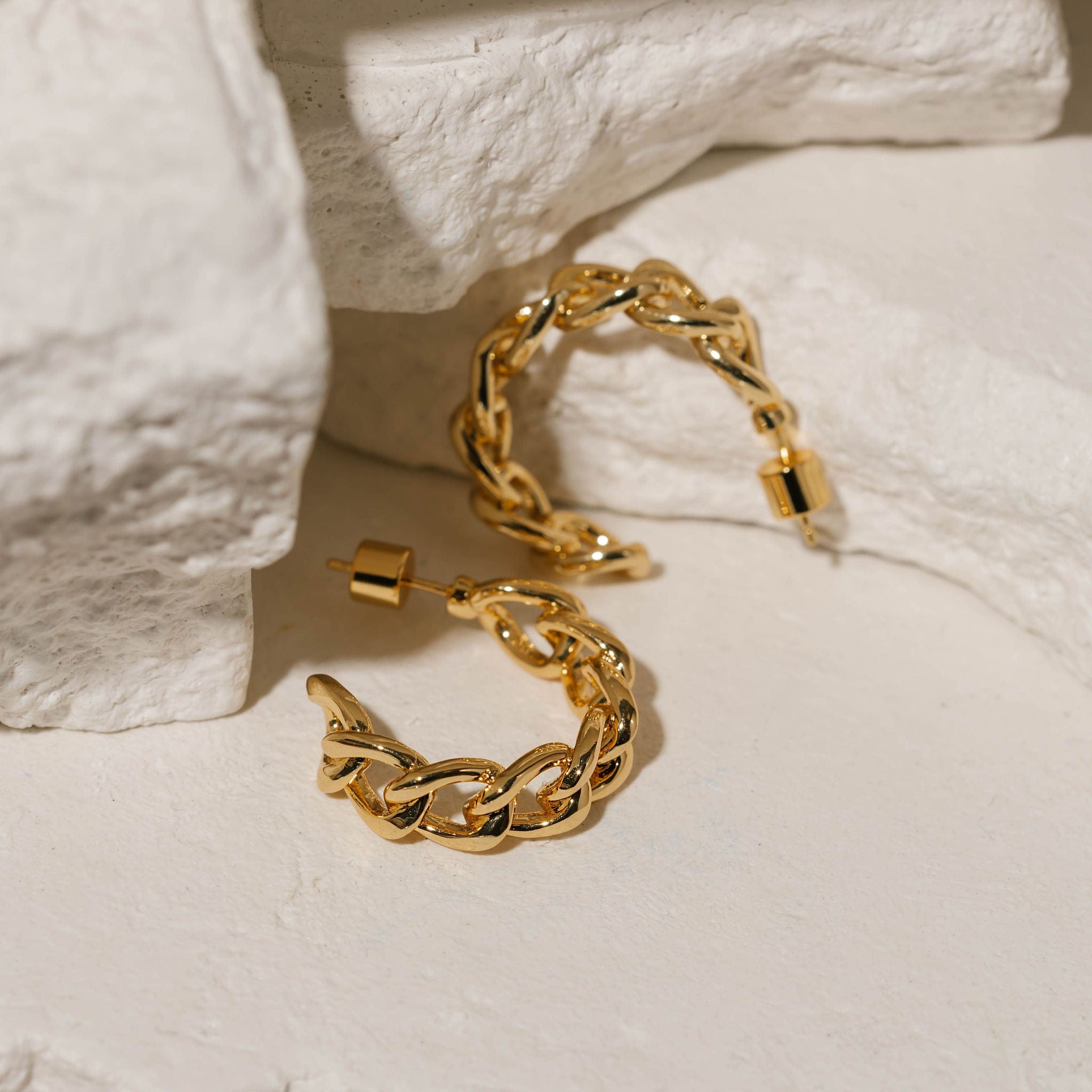 Gold chain hoop earrings outlet